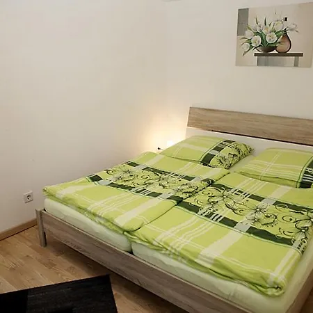 Waldhäuschen Am Waldesrand Wernigerode